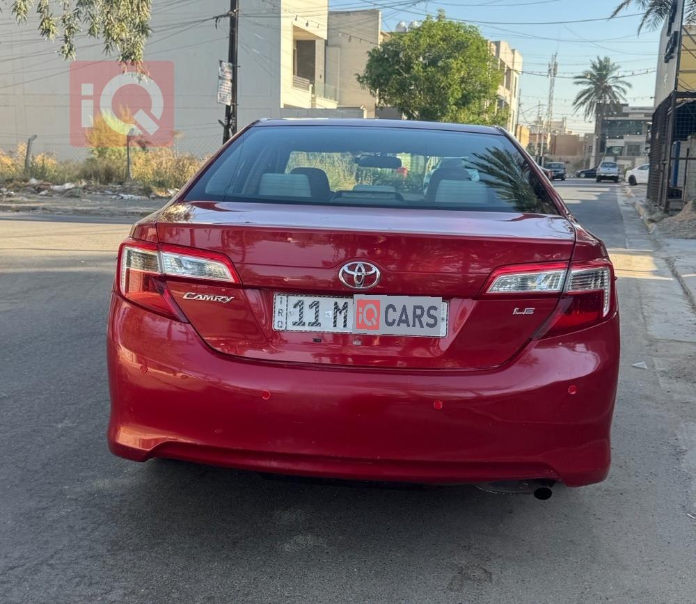 تۆیۆتا کامری